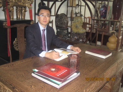 現代服務系（人文社科系）李國安.png